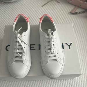 Givenchy Urban Street Sneakers